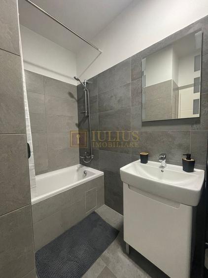 Apartament cu 2 camere decomandat, mobilat în Torontalului