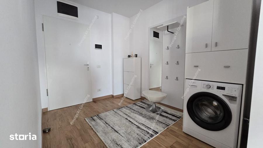 Apartament cu 3 camere, mobilat în Badea Cârțan