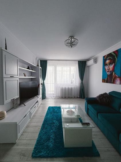 Apartament cu 3 camere decomandat în Gorjului