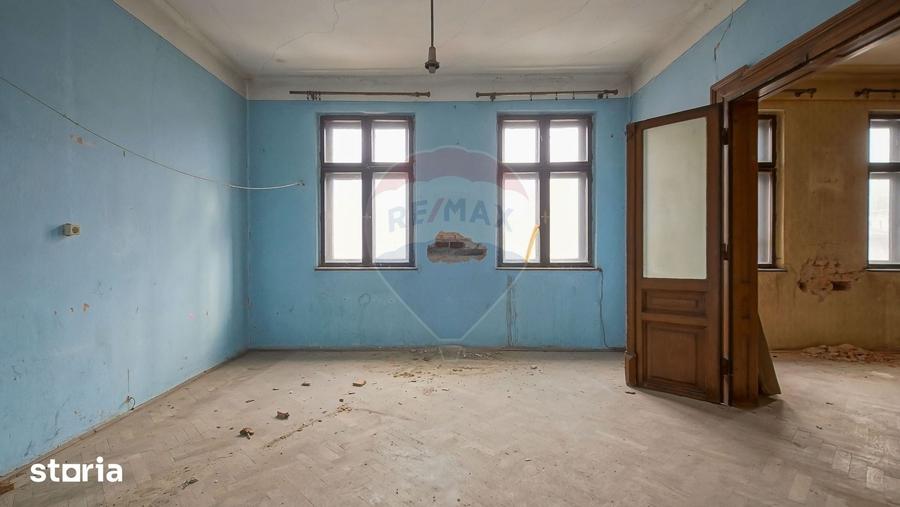 Spațiu comercial, de 167 mp, în Centrul Istoric