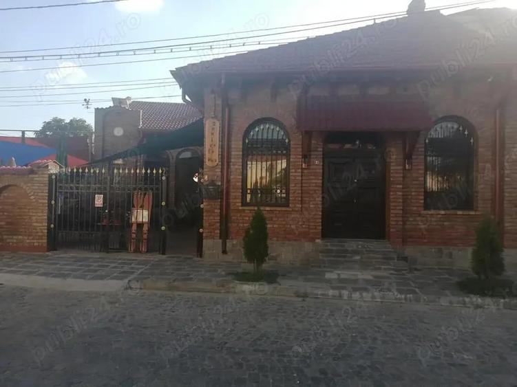 Spațiu comercial, de 211 mp, în Central