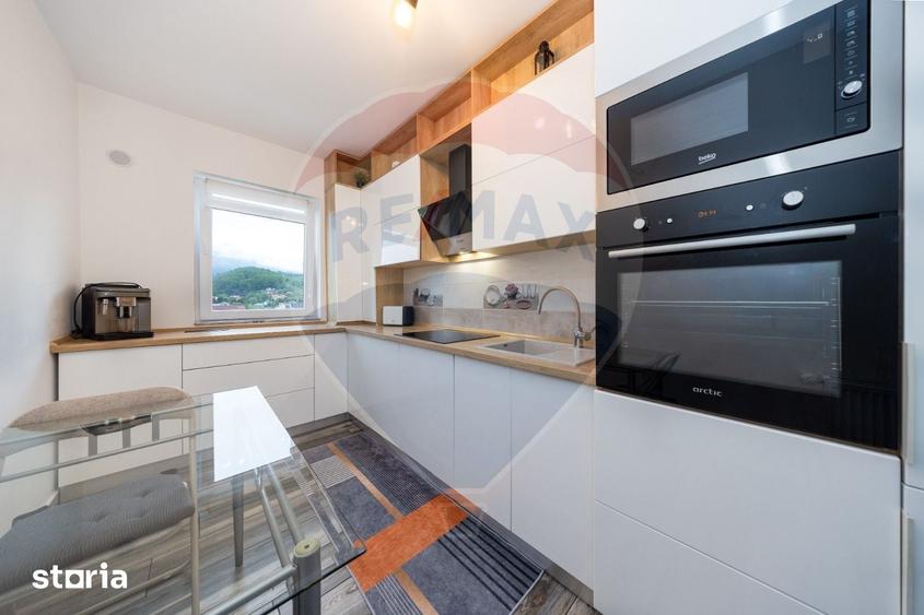 Apartament cu 2 camere decomandat în Central
