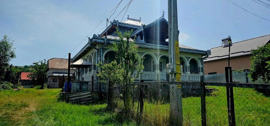 Casă cu 3 camere în Sulța