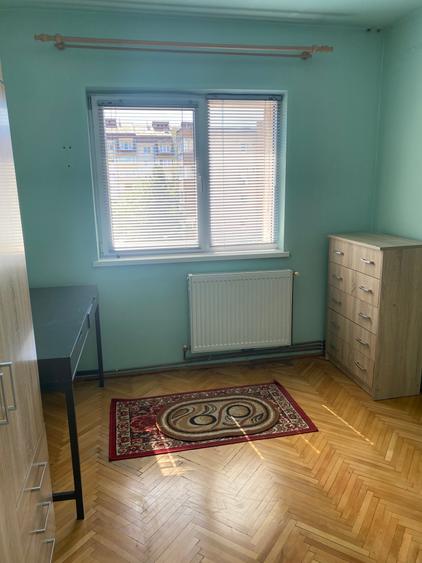 Apartament cu 3 camere mobilat si utilat, zona semicentrala - 5