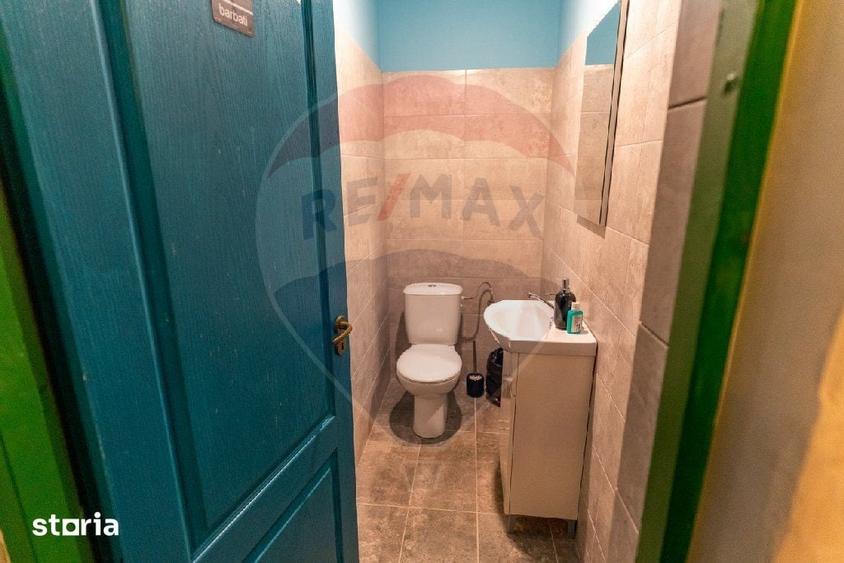 Spațiu comercial, de 150 mp, în Central