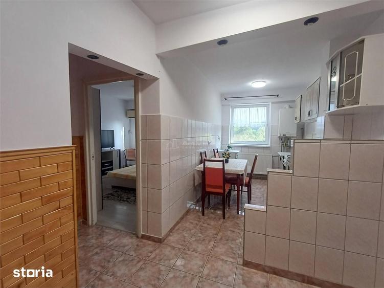 Apartament cu 2 camere decomandat în Central