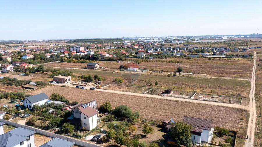 Teren Construcții de 5449 mp, în Ciorogârla