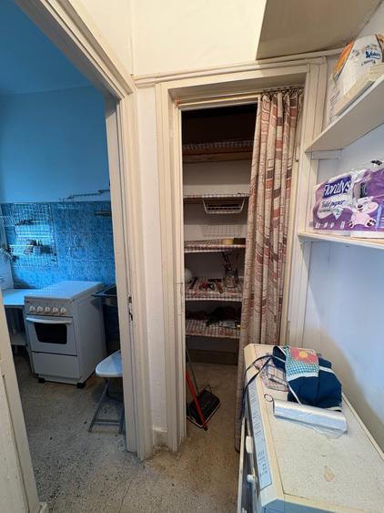 Garsonieră decomandată în Calea Victoriei