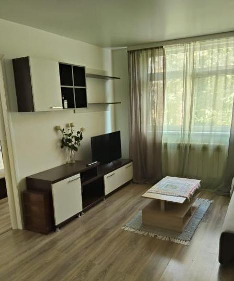 Apartament cu 2 camere semidecomandat, mobilat în Ștefan cel Mare