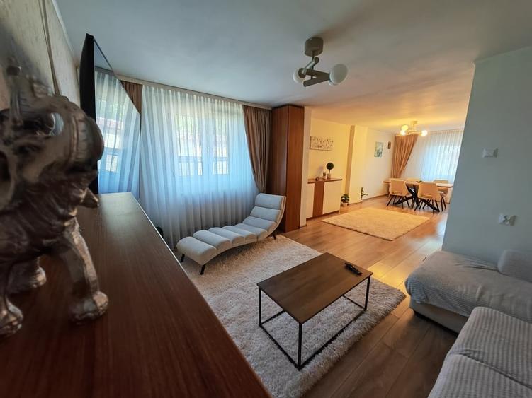 Casă cu 3 camere cu Teren 674 Mp în Crețești