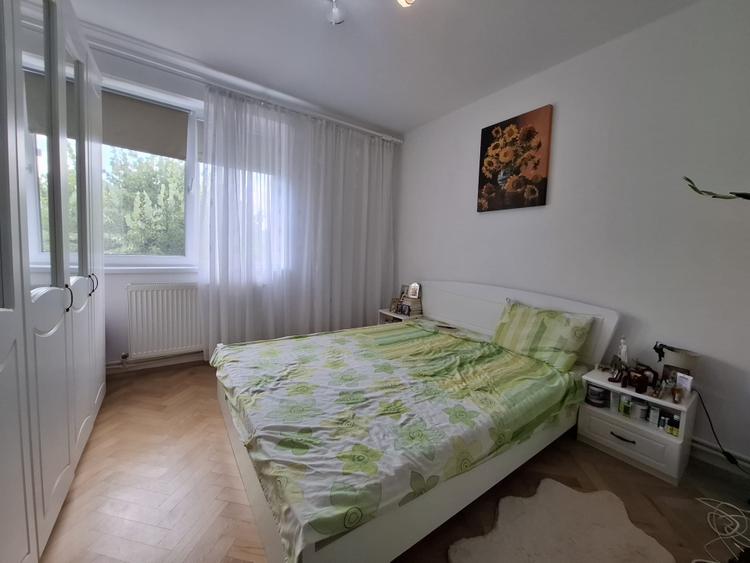 Apartament cu 3 camere decomandat, mobilat în Tomis Nord