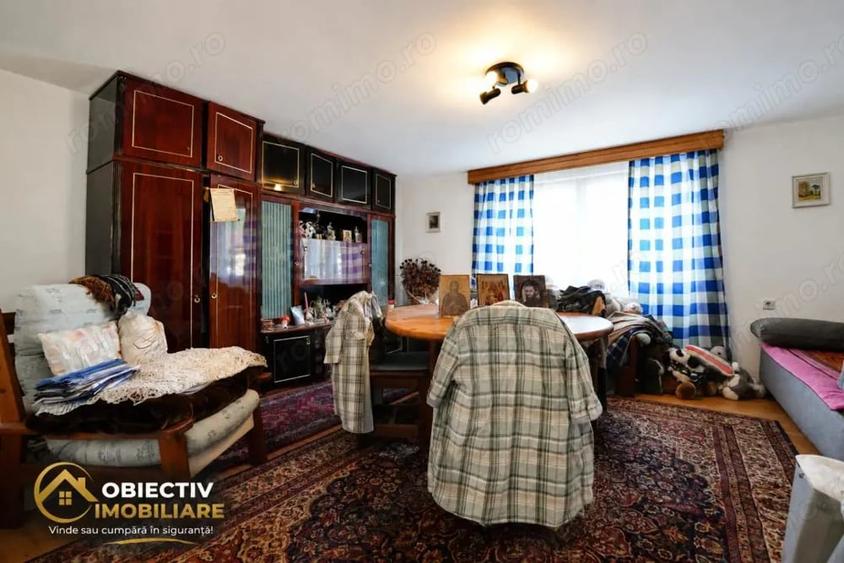 Casă cu Teren 656 Mp în Sărata