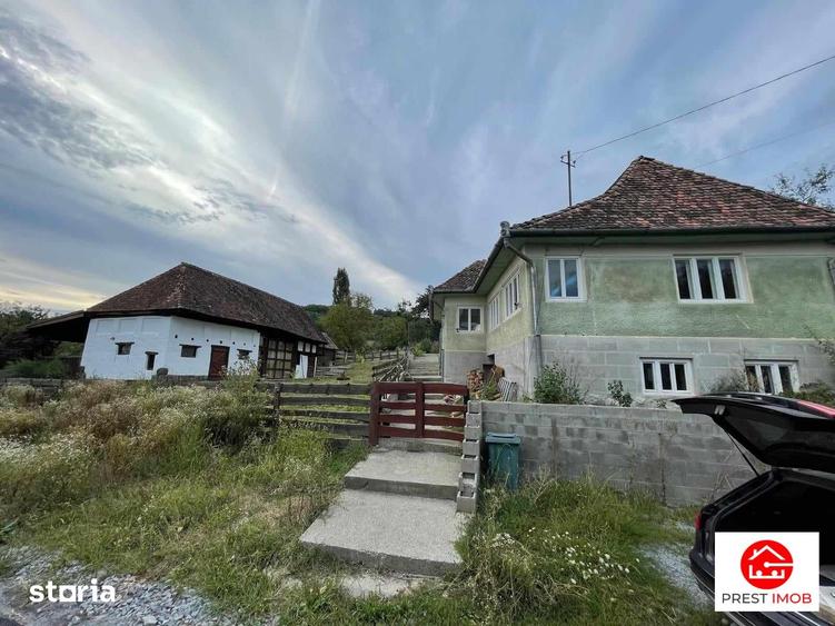 Casă cu 4 camere cu Teren 1550 Mp în Bereni