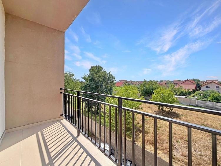 Apartament cu 2 camere semidecomandat în Giroc