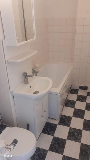 Garsonieră decomandată în Mazepa 1