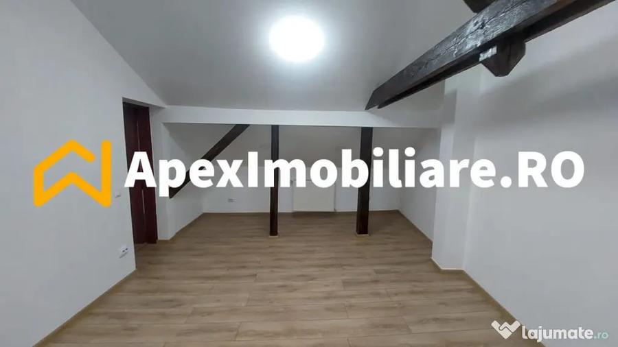 Spațiu comercial, de 70 mp, în Central