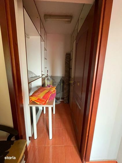 Apartament cu 3 camere decomandat în Dorobanți