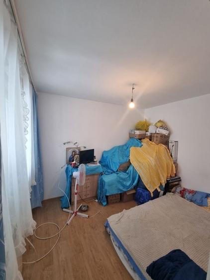 Apartament cu 2 camere decomandat în P-ța Doina