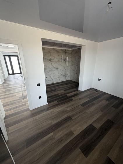 Casă cu 3 camere în Iosia