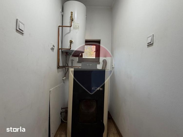 Casă cu 4 camere cu Teren 4204 Mp în Tătărăști