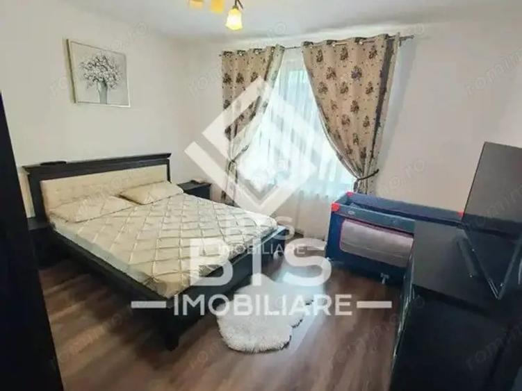 Casă cu 5 camere cu Teren 3500 Mp în Nord