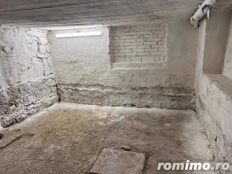 Casă cu 3 camere cu Teren 1000 Mp în Central