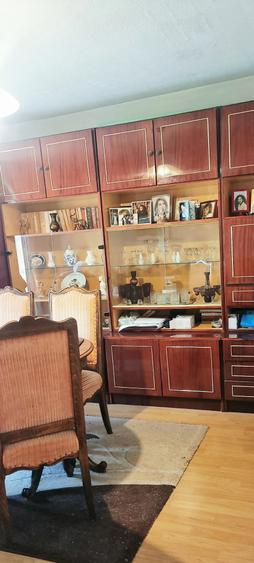 Apartament cu 4 camere decomandat în Sud