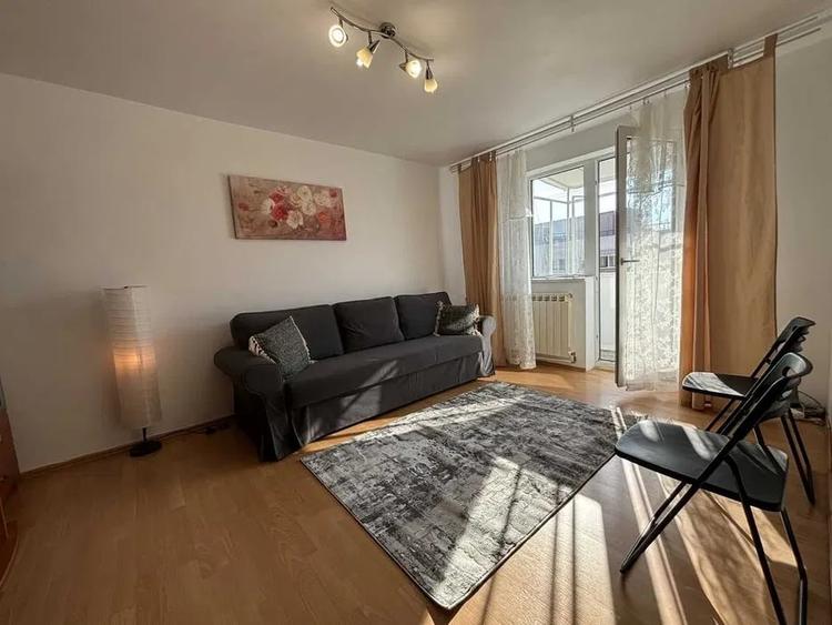 Apartament 2 camere, decomandat 36 mp, ac, balcon, metrou aproape, Lujerului - 2