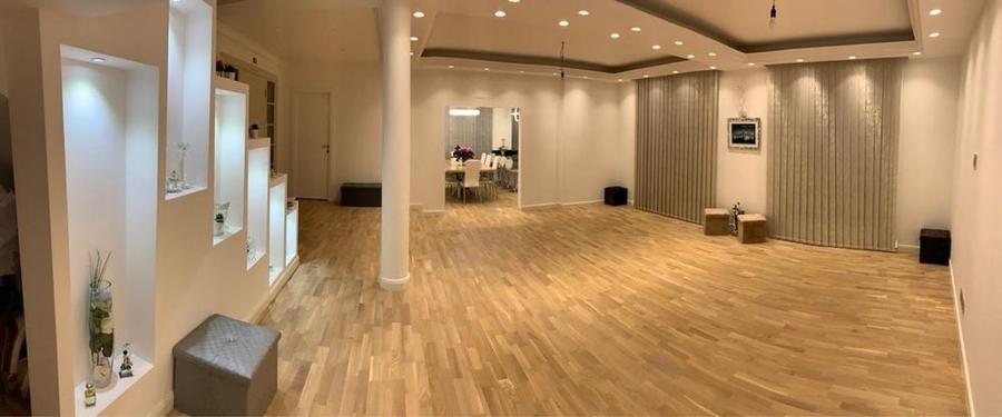 Casă cu 3 camere în Mitocu Dragomirnei