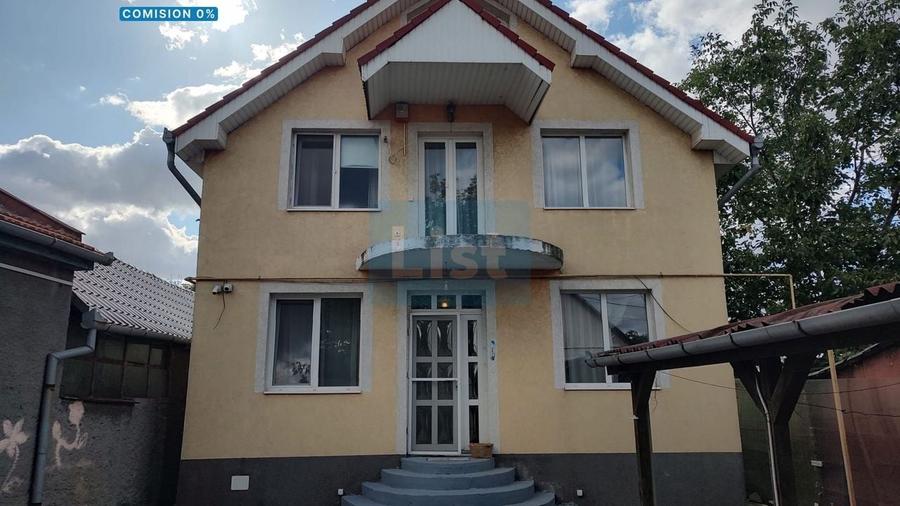 Casă cu 5 camere cu Canalizare în Episcopia Bihorului