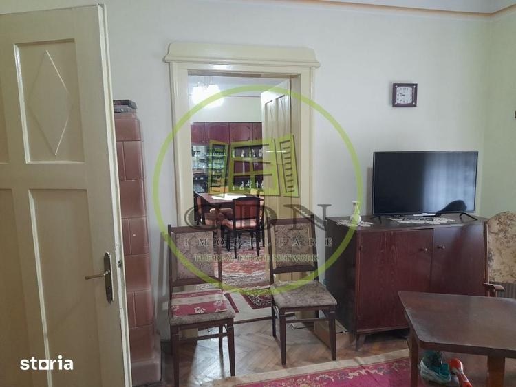 Apartament cu 2 camere decomandat, mobilat în Central