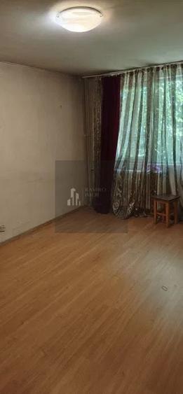Garsonieră decomandată în Brâncoveanu