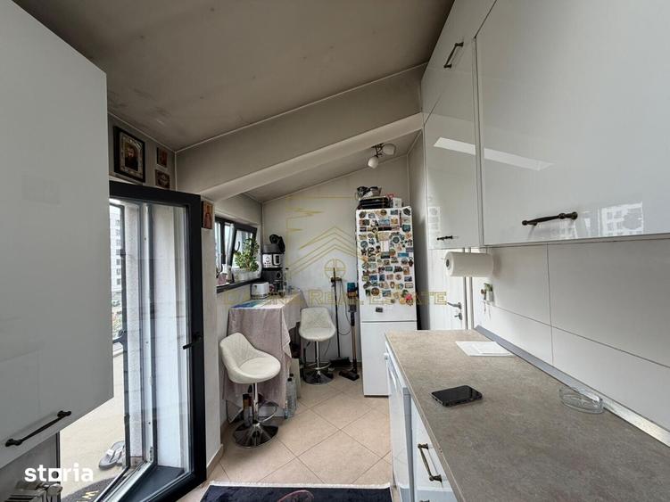 Apartament cu 2 camere, mobilat în Metalurgiei