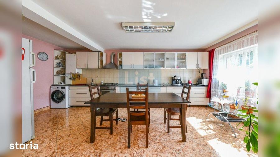 Casă cu 4 camere cu Teren 432 Mp în Europa
