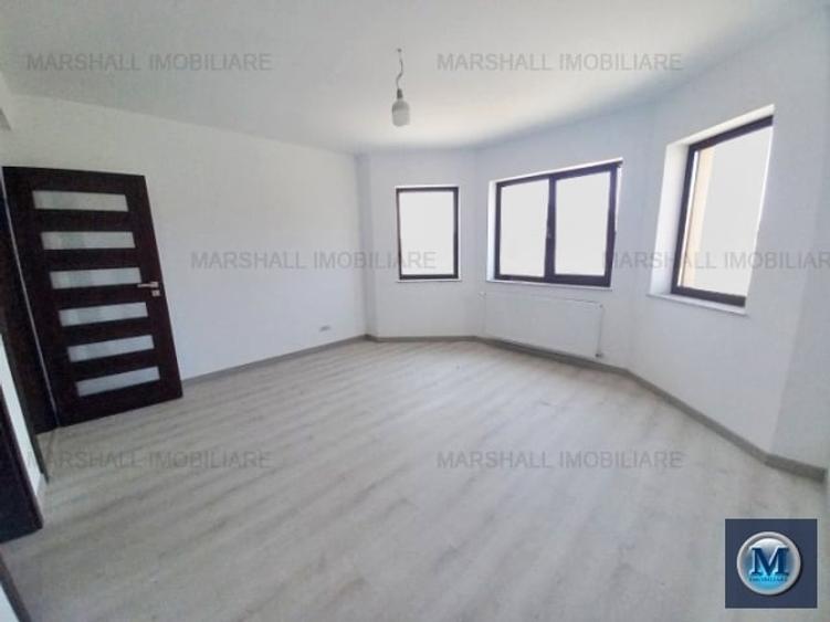 Casă cu 5 camere cu Teren 550 Mp în Păulești