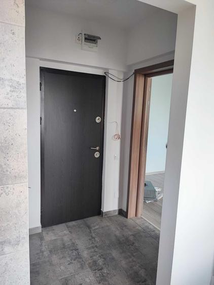 Apartament cu 2 camere semidecomandat în Câmpia Libertății