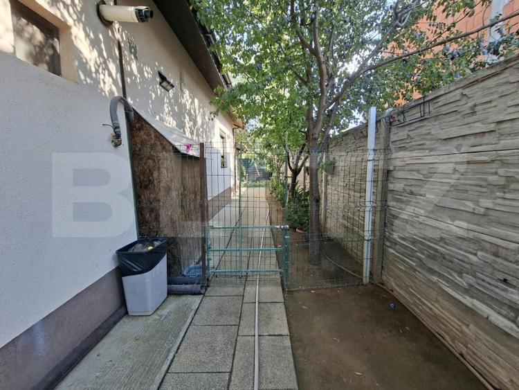 Casă individuală cu 3 camere cu Canalizare în Malu Mare