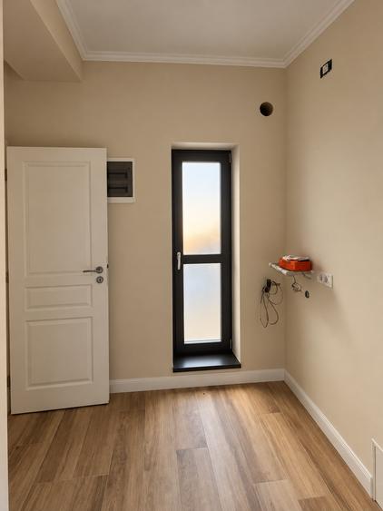 Duplex cu 5 camere cu Canalizare în Covaci