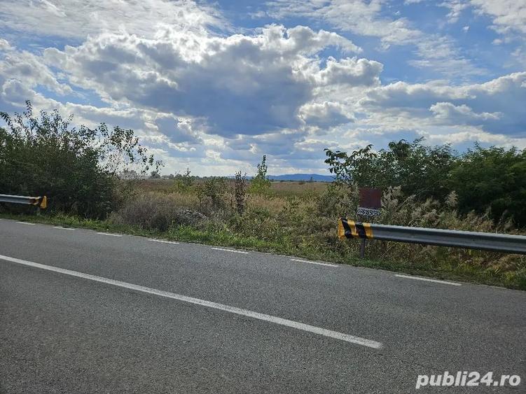 Teren de 2300 mp, în Central