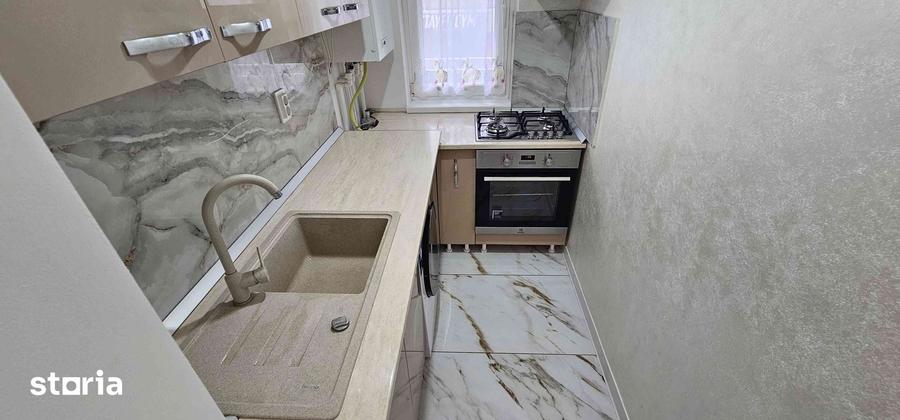 Apartament cu 2 camere decomandat în Ultracentral