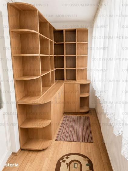 Apartament cu 3 camere în Astra