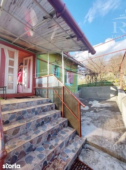 Casa cu teren 1250 mp la 24 km de Cluj in Garbau - 1