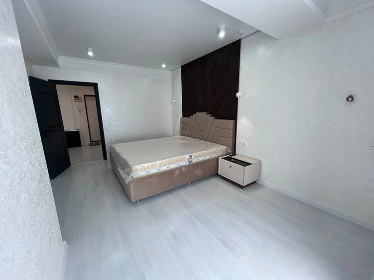 Apartament cu 2 camere decomandat în 1 Mai