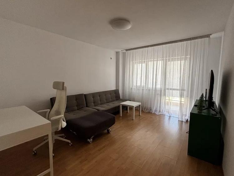 Apartament cu 2 camere semidecomandat în Exterior Vest