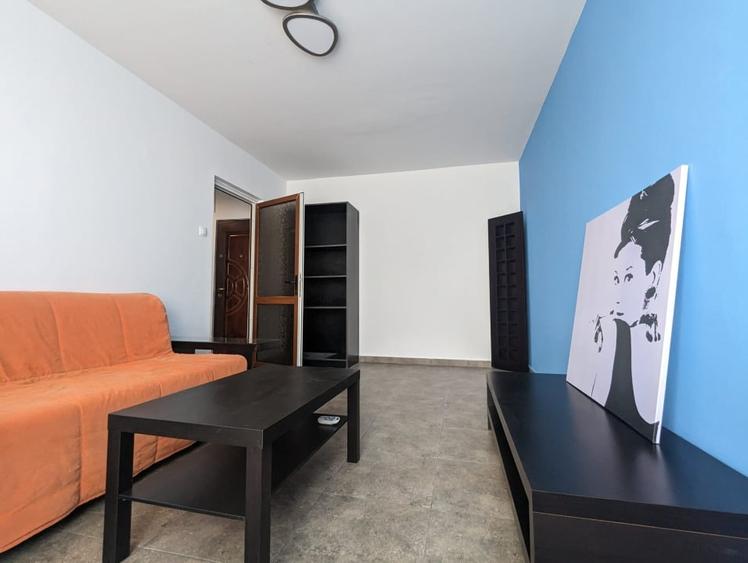 Apartament cu 2 camere decomandat, mobilat în Berceni