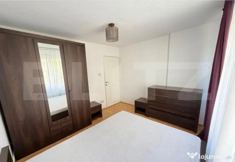 Apartament cu 2 camere decomandat în Independenței