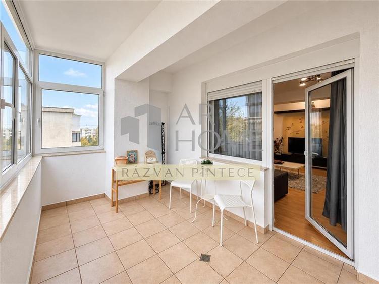 Apartament cu 2 camere decomandat, mobilat în Cantacuzino