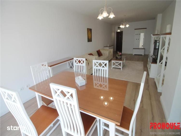Apartament cu 3 camere decomandat în Mioriței