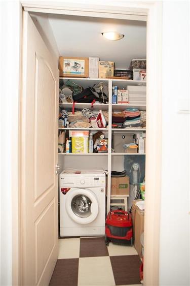 Apartament cu 4 camere decomandat în Dacia