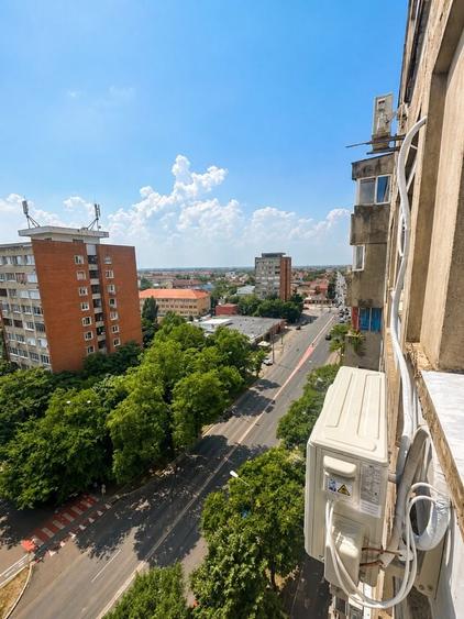 Apartament cu 2 camere semidecomandat în Gheorghe Lazăr